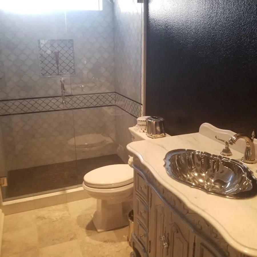 Professional plumbing work and bathroom remodeling in Salida del Sol Estates